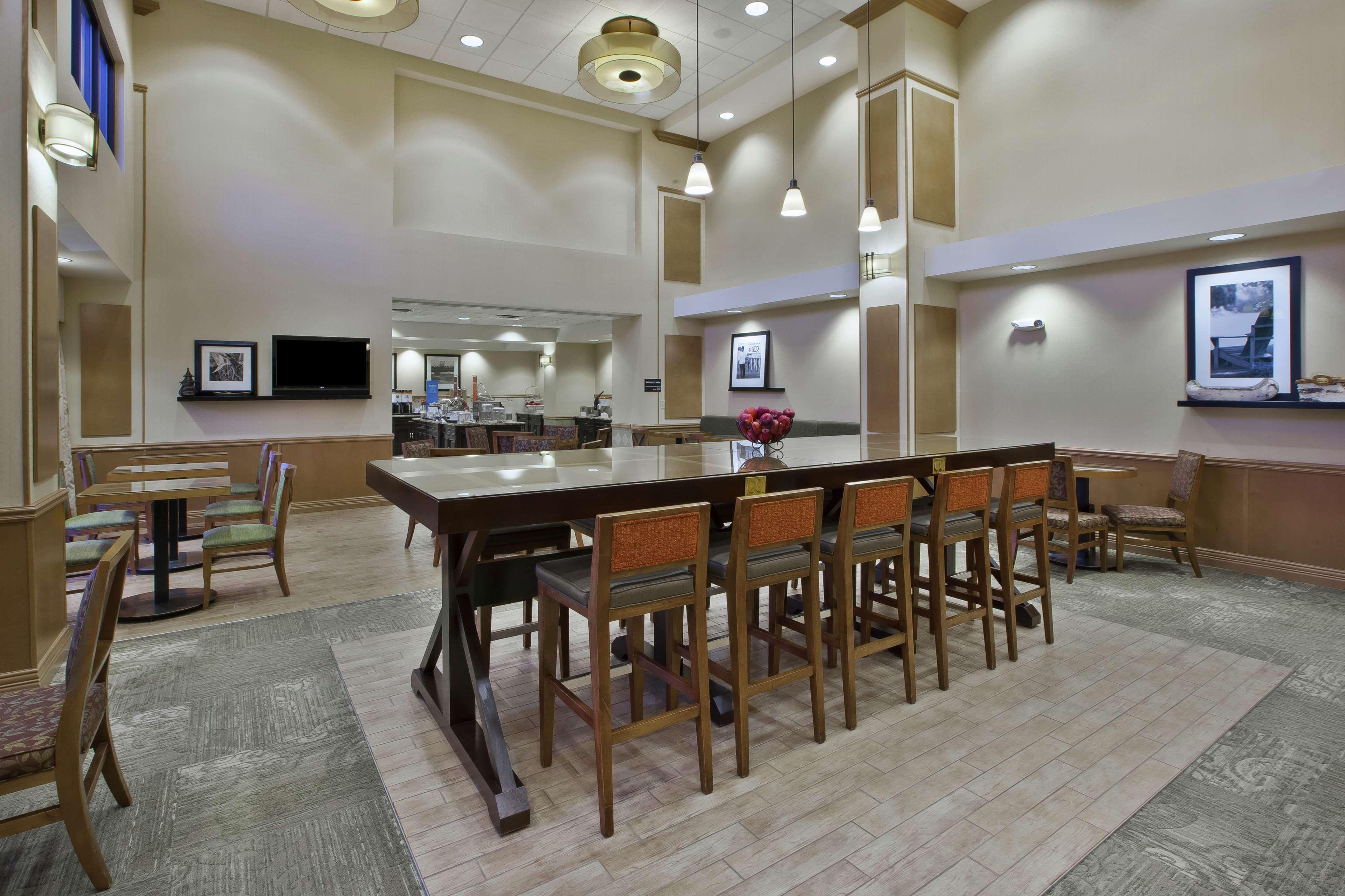 Hampton Inn&Suites Plattsburgh Exterior foto