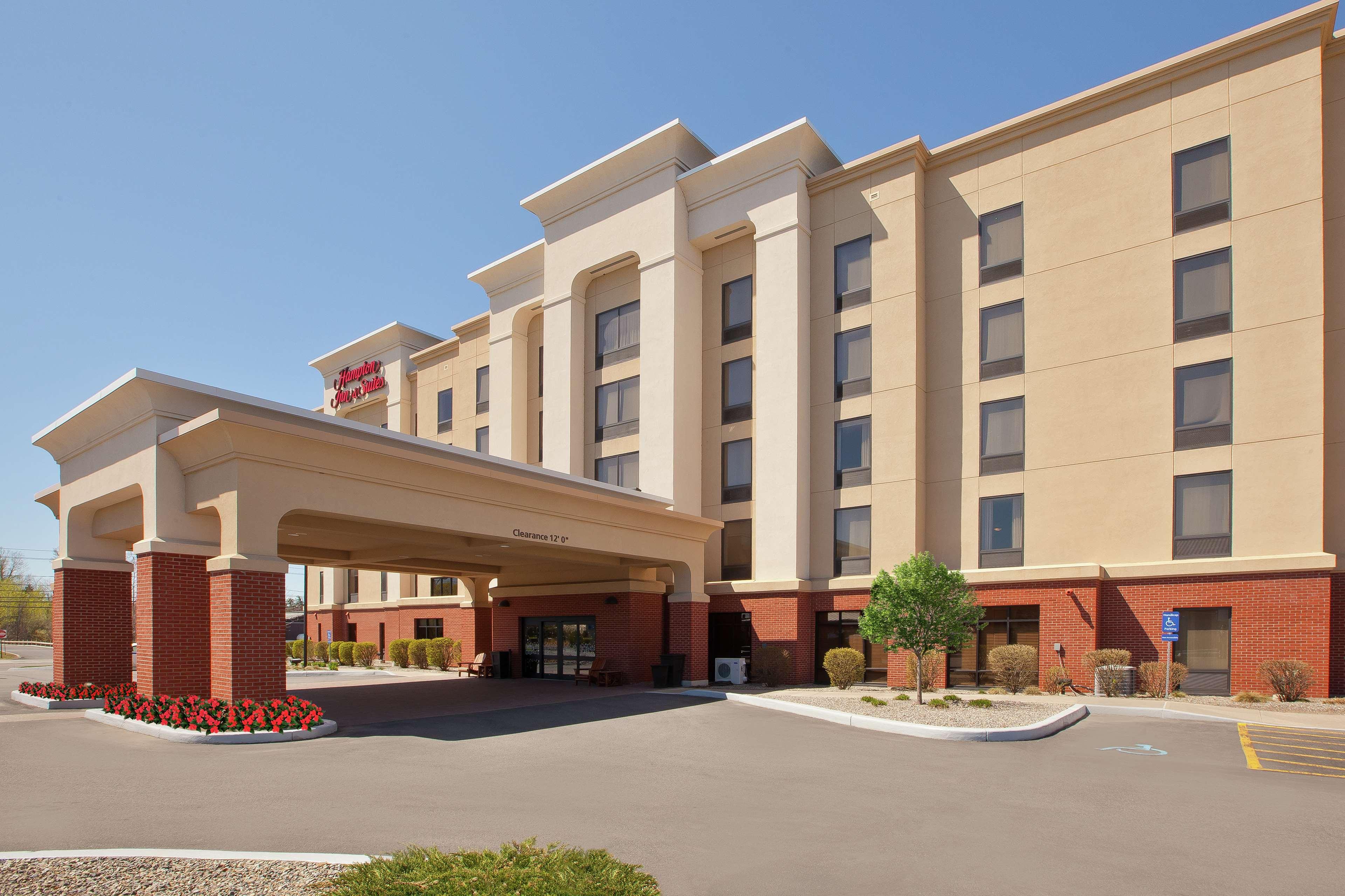 Hampton Inn&Suites Plattsburgh Exterior foto