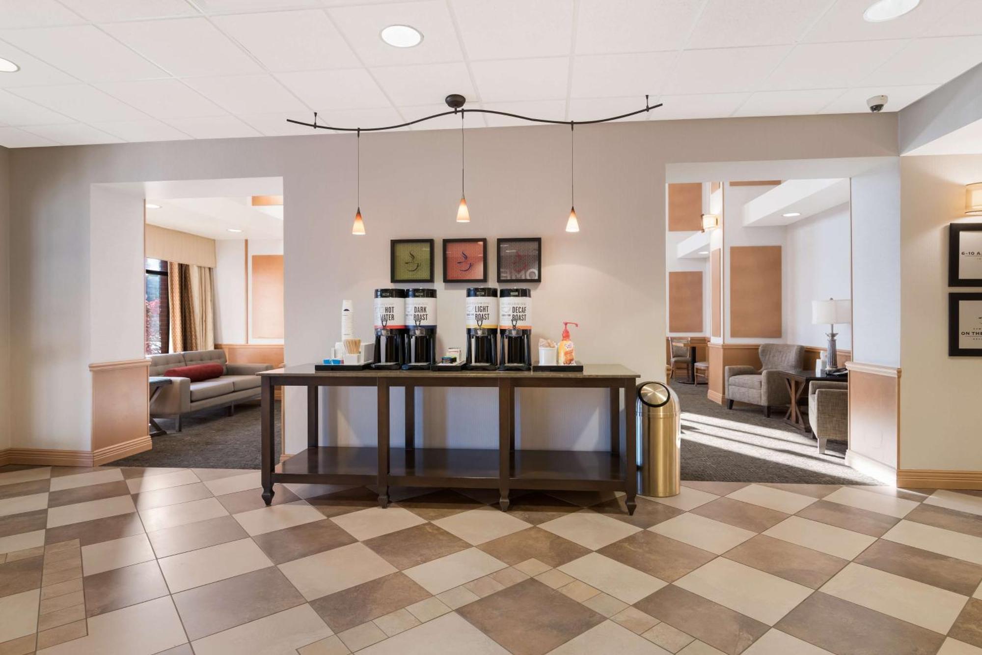 Hampton Inn&Suites Plattsburgh Exterior foto